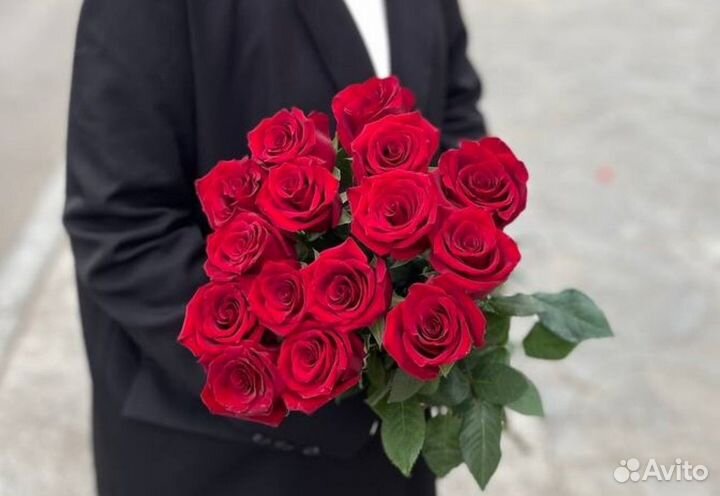 Доставка цветов в Улан-Удэ. Эквадорские розы 50см