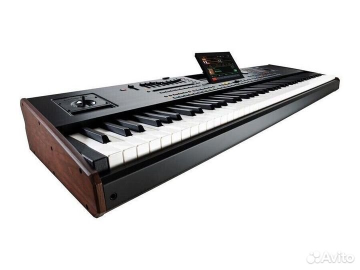 Korg PA5X 88 синтезатор