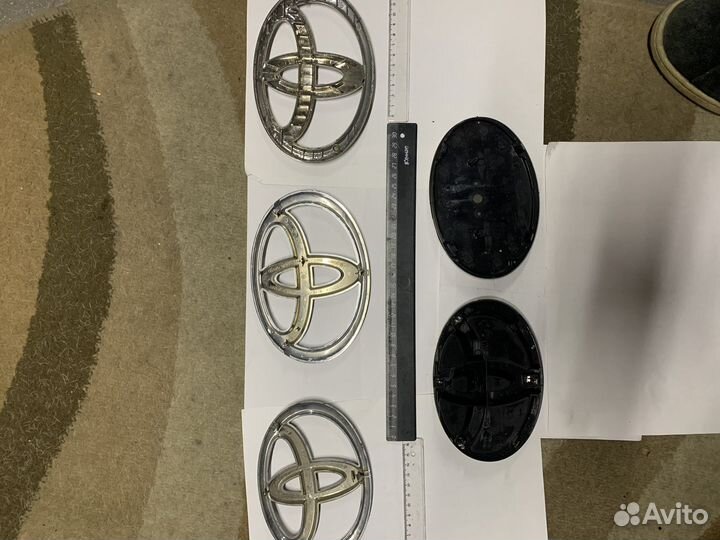 Эмблемы на японские авто