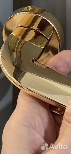 Дверные ручки