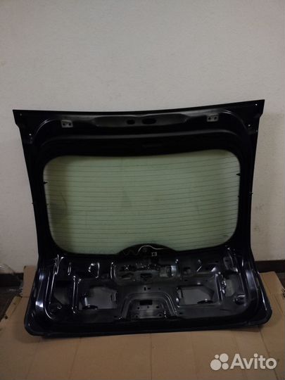 Крышка багажника Форд фокус 2 хэчбэк 2006г