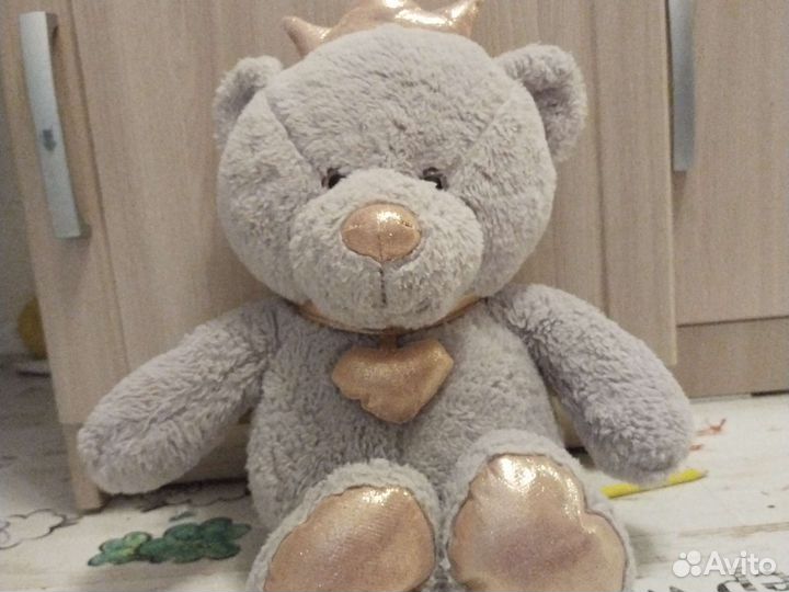 Плюшевый мишка