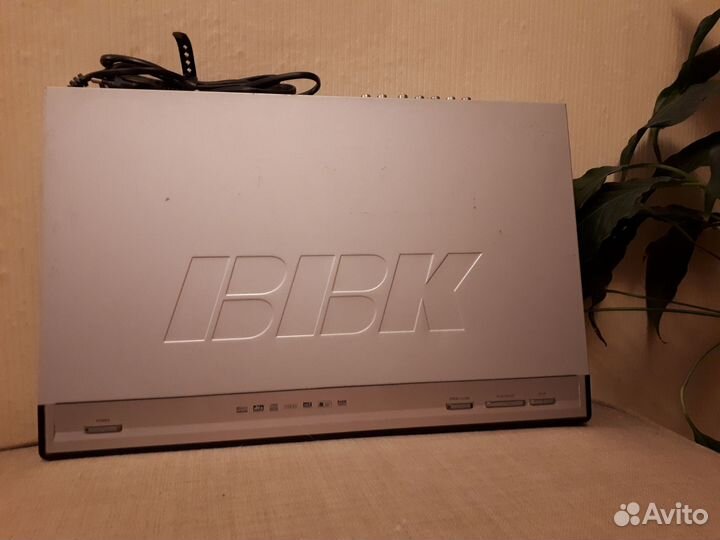Dvd плеер BBK DV522S