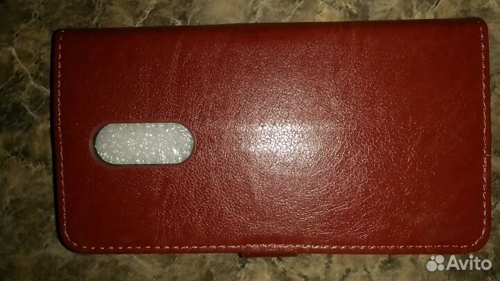 Чехол к смартфону