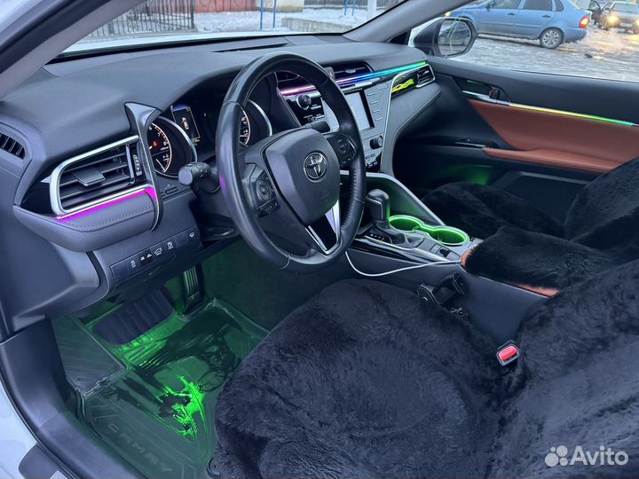 Toyota Camry 2.5 AT, 2020, 75 000 км