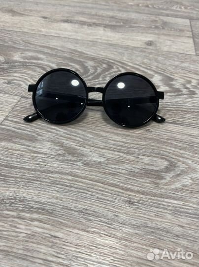 Солнцезащитные очки