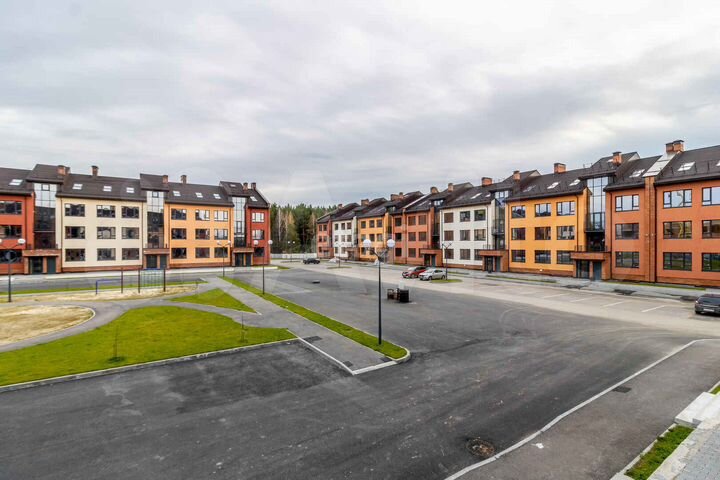 2-к. квартира, 79,5 м², 2/3 эт.