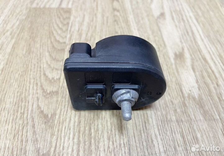 Сирена сигнализация на Mersedes