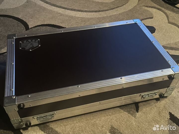 Педалборд Fatt