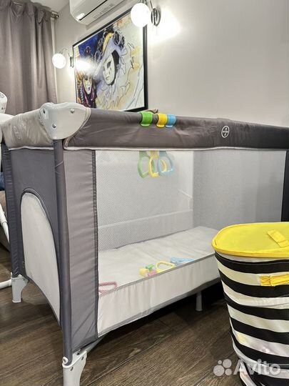 Манеж детский складной