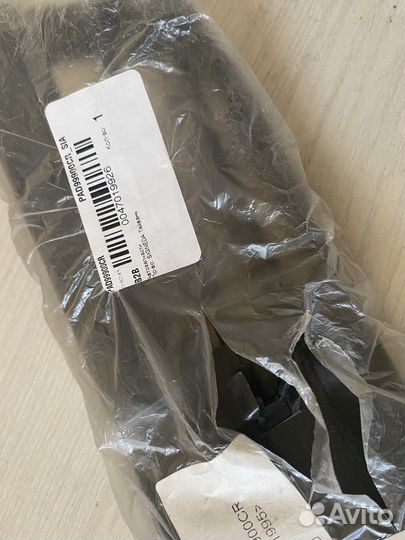 Решетка бампера прав audi: A4 (B5)