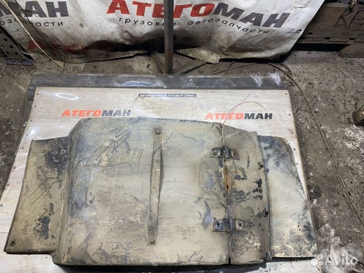 Крыло переднее Man Me D0836LFL03 2004