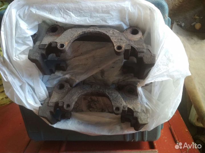 Комплект передних тормозов VAG 288 мм