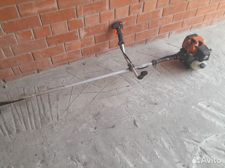 Триммер бензиновый