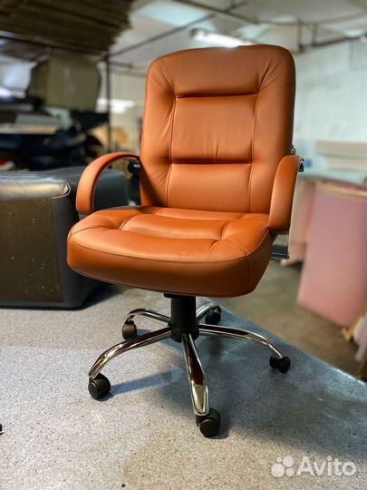 Кресло офисное