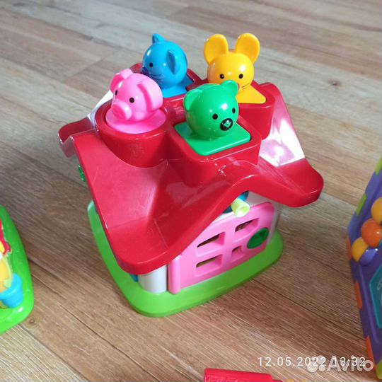 Развивающие игрушки