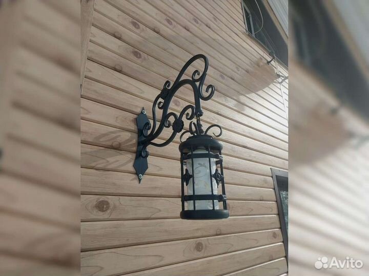Фонарный столб уличный
