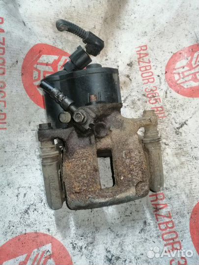 Суппорт задний правый Volkswagen Tiguan 5N cawa