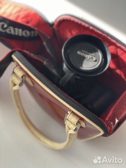 Зеркальный фотоаппарат canon 550d