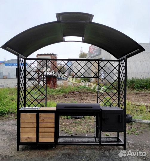Беседка с мангалом