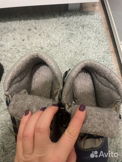 Лыжные ботинки