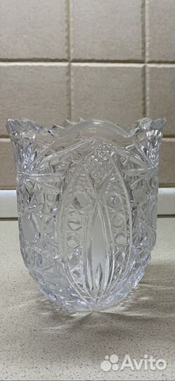 Вазы хрустальные