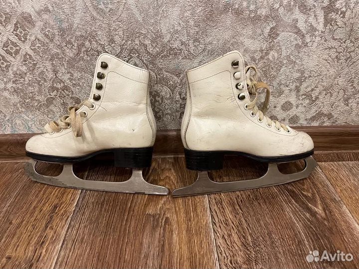 Коньки детские