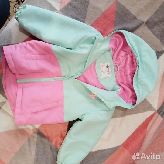 Ветровка для девочки