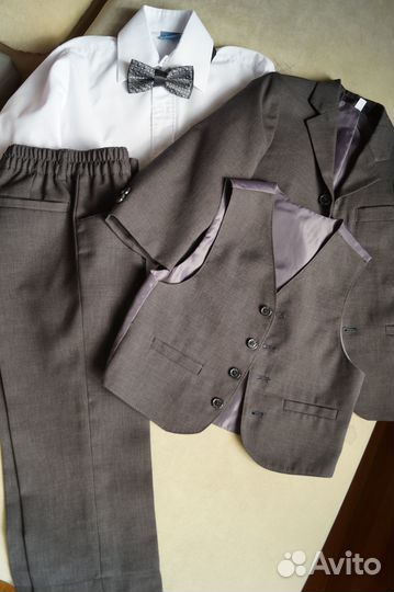 Костюм тройка для мальчика