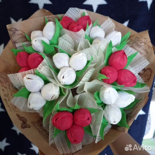 Сладкий букет из конфет