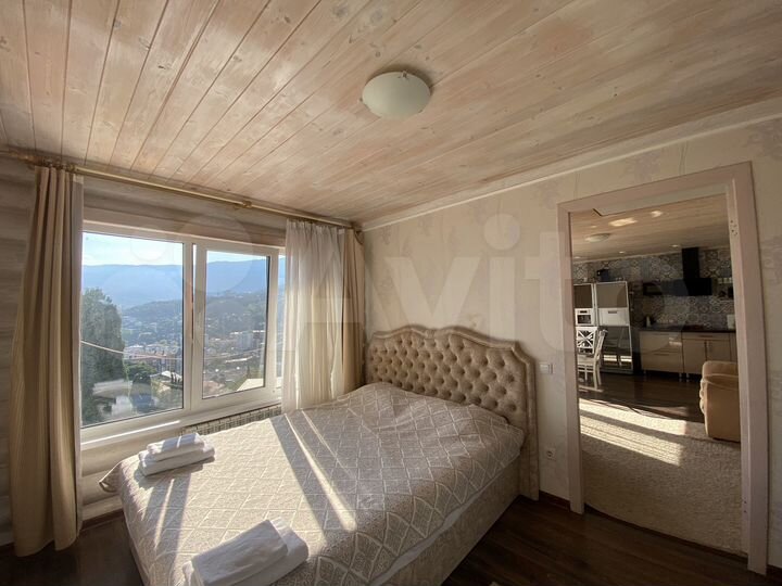 1-к. квартира, 50 м², 3/3 эт.