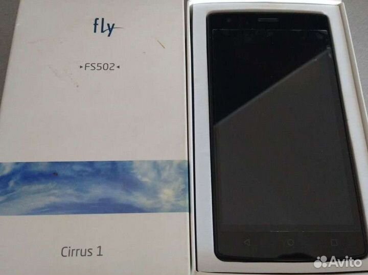 Смартфон Fly FS502