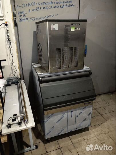 Льдогенератор фраппэ