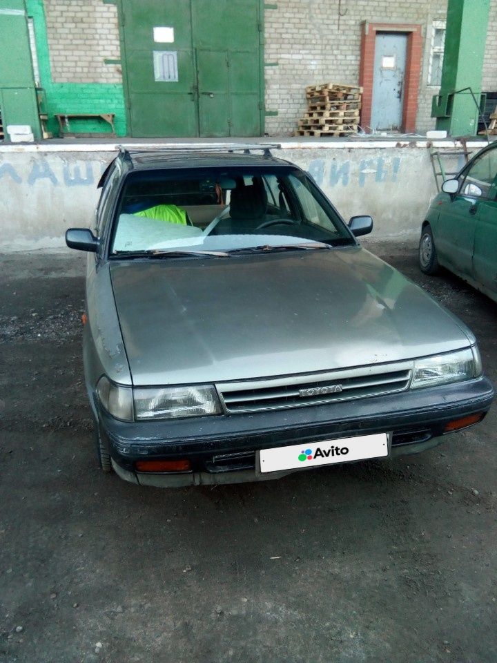 Toyota Carina: фото владельца