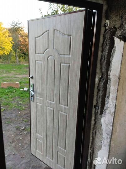 Металлические входные двери