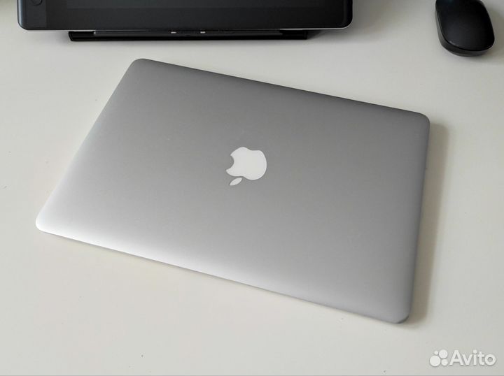 Apple MacBook Air 13 2011
