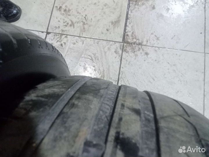 Dunlop SP Sport 8050 225/55 R17