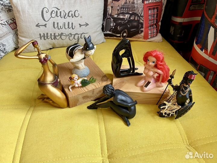 Фигурки девушек