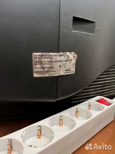 Телевизор Sony trinitron 59 дюймов