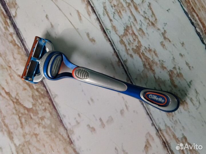 Бритвенный станок