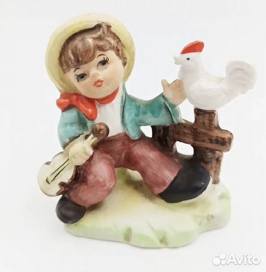 Статуэтка, Англия