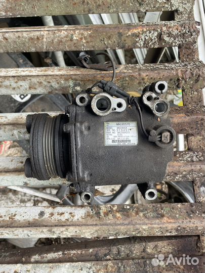 Компрессор кондиционера lancer 9