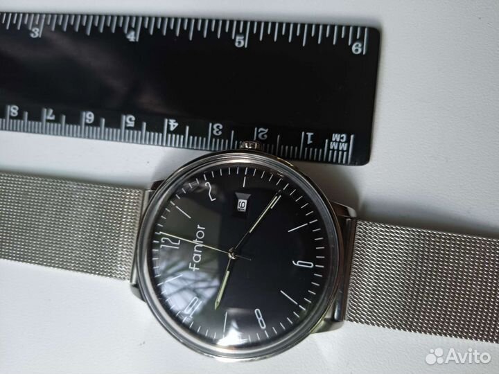 Часы наручные