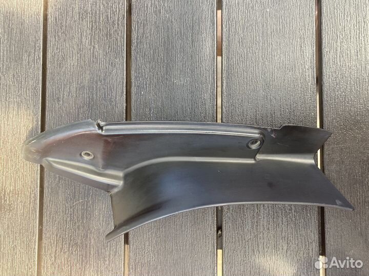 Накладка заднего правого фоноря opel astra h седан