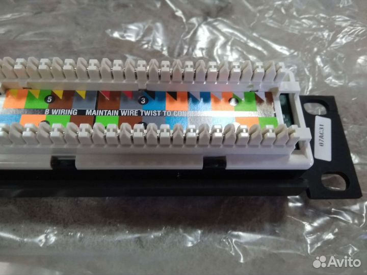 Патч панель 24