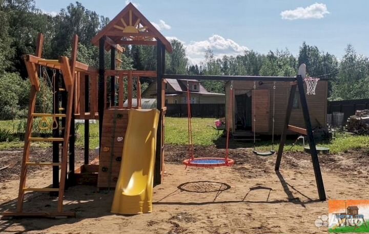 Детская спортивная площадка уличная