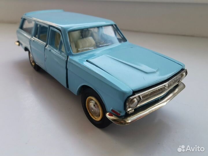Модель СССР газ-2402 