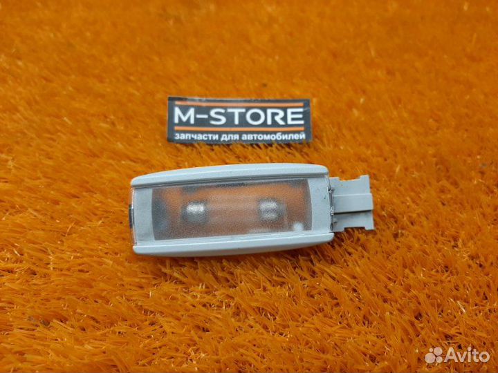 Плафон освещения Volkswagen Tiguan 5N cawa 2009