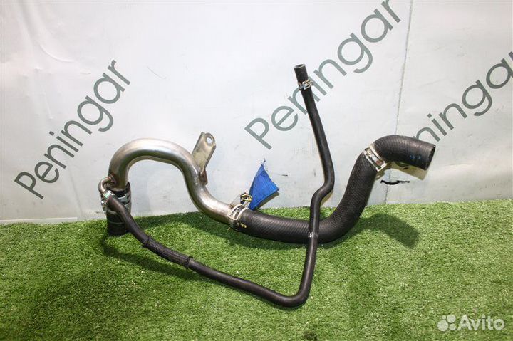 Патрубок системы охлаждения Mercedes-Benz Cls 350