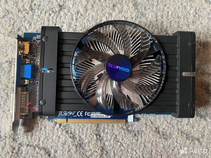 AMD HD 6670 1GB